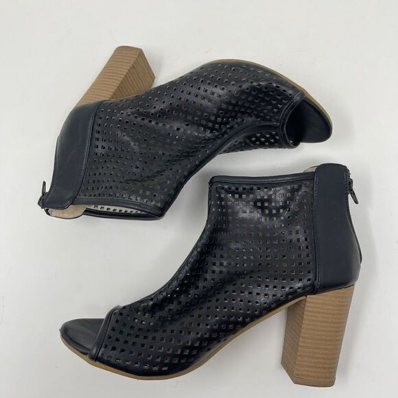 Steve Madden Women's Ankle Peep Toe Booties Block Heels Black Leather EU 38 - Picture 4 of 9